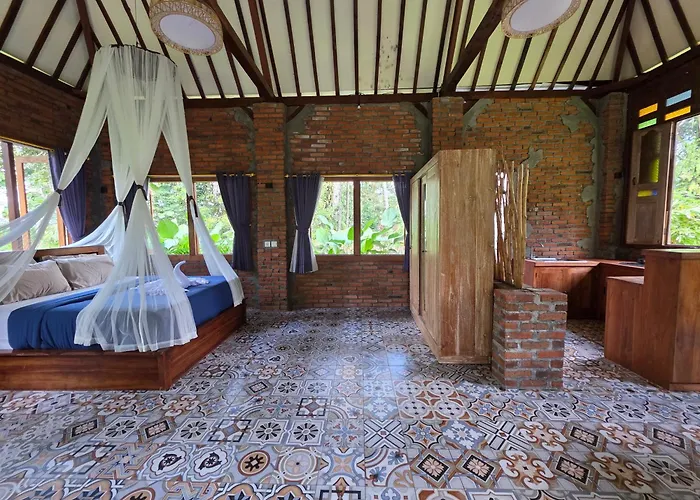 Sangeh Lodge
