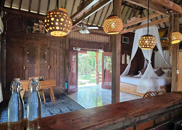 Lodge Sangeh Lodge *