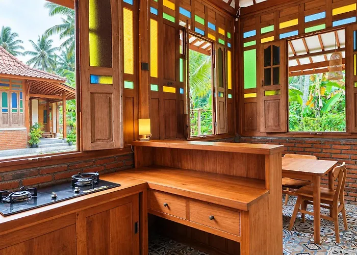 Sangeh Lodge Lodge *