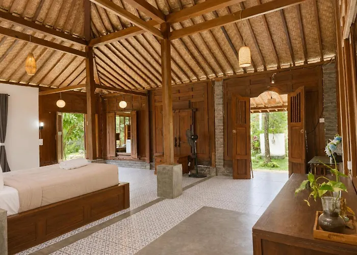 Lodge Sangeh Lodge Sangeh